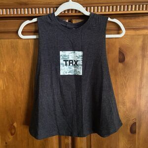 TRX Cropped Boxy Muscle Tank Top Size L Camouflage Shirt Top Workout Yoga Gym